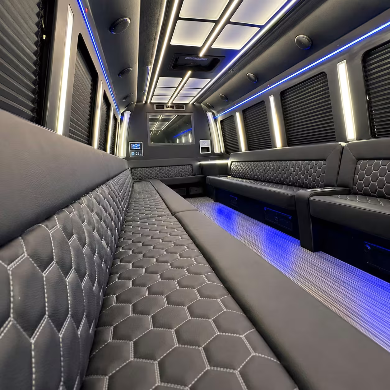 fairfield party bus rentals for solano county prom groups