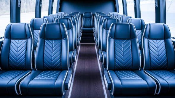 fairfield 15 passenger minibus rental