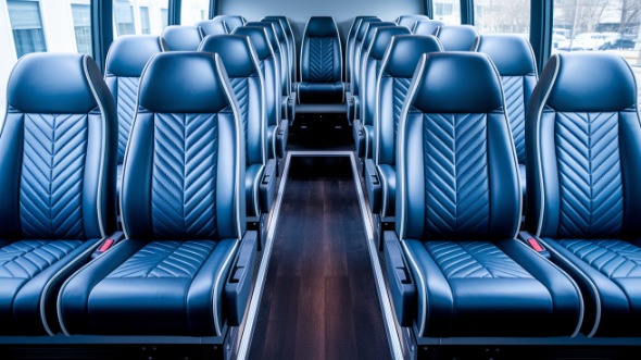 fairfield 28 passenger minibus rental